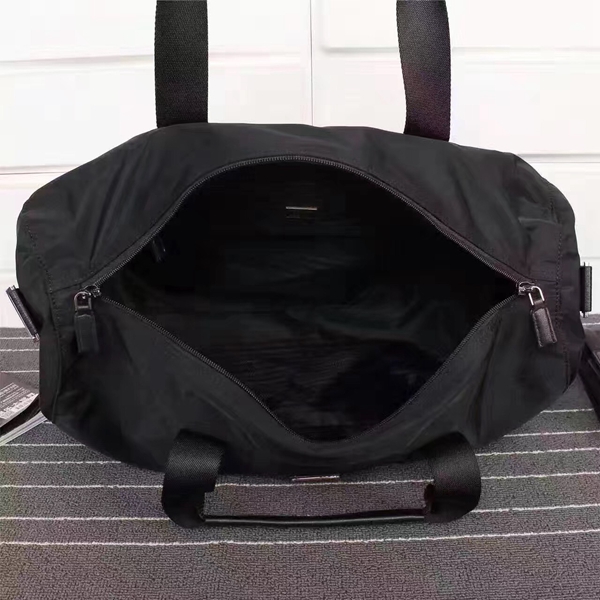 プラダバッグ内部構造